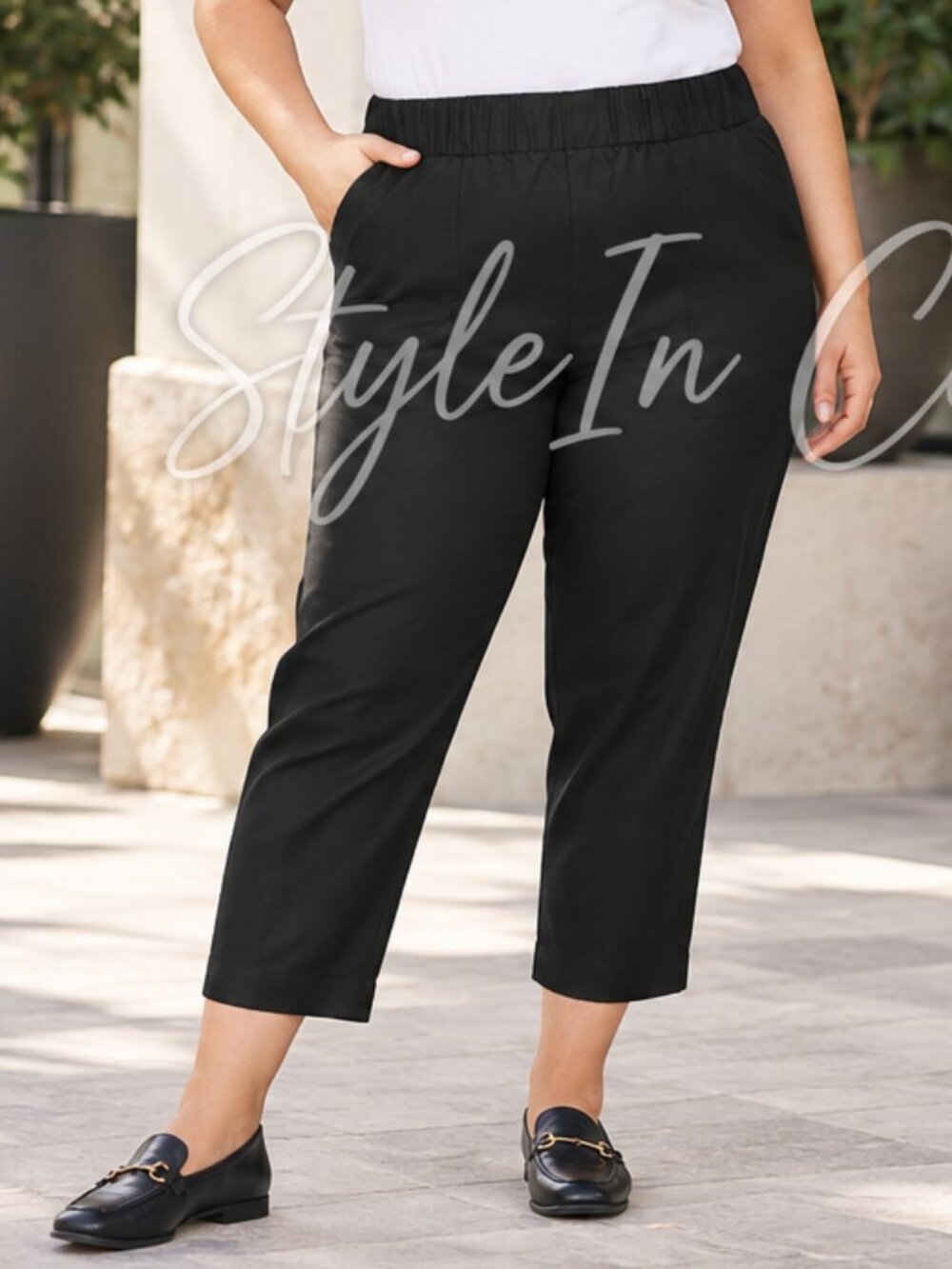 Banana Republic Tapered Crop Pull On Pants | Black | XXL | NWT - Picture 3 of 7